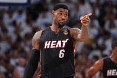 独行侠新赛季三状元加盟，剑指总冠军，球队实力大增